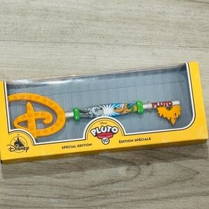 Disney - Pluto 90th Anniversary Collectible Key, Special Edition, Brand New!